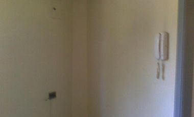 Departamento u Oficina comercial en VENTA sobre importante esquinacomercial de Adrogué.