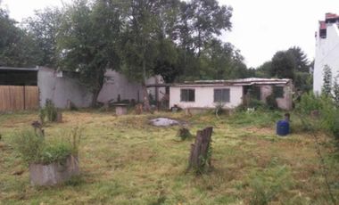 Manzanares centro fracción de 800 mts con casa a reciclar