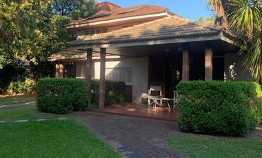 Casa - Hindu Club