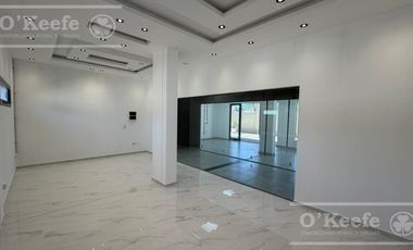 Local comercial con cochera a estrenar - Hudson - Berazategui