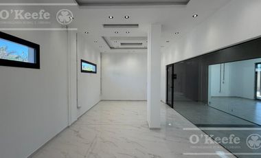 Local comercial con cochera a estrenar - Hudson - Berazategui