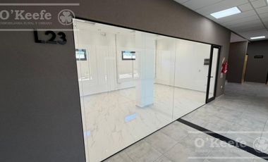 Local comercial con cochera a estrenar - Hudson - Berazategui