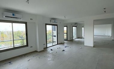VENTA DE OFICINAS SEMIPISO - CENTRO DE HURLINGHAM