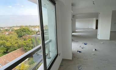 VENTA DE OFICINAS SEMIPISO - CENTRO DE HURLINGHAM