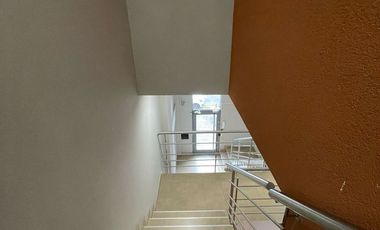 VENTA DE OFICINAS SEMIPISO - CENTRO DE HURLINGHAM