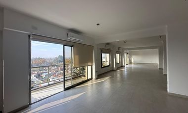 VENTA DE OFICINAS SEMIPISO - CENTRO DE HURLINGHAM