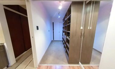 Excelente Chalet en dos plantas con pileta climatizada y quincho en Banfield Este