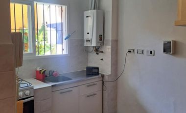DOS AMBIENTES EN PLANTA BAJA CON PATIO