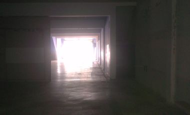LOCAL COMERCIAL 278 M2 SOBRE CALLE PRINCIPAL    VIAMONTE 2560