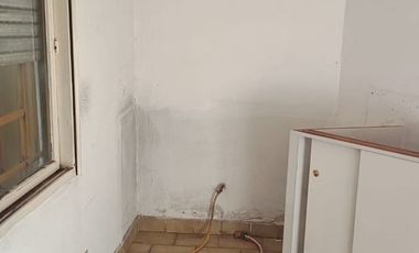 ALQUILER - CONSULTORIO/ OFICINA - MORON