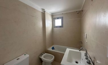 VENTA DE OFICINA MONOAMBIENTE- CENTRO HURLINGHAM