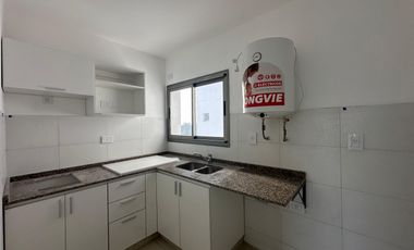VENTA DE OFICINA MONOAMBIENTE- CENTRO HURLINGHAM