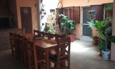 BLOCK : CHALET + DEPTOS- ZONA PLAYA GRANDE