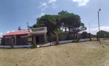 BLOCK : CHALET + DEPTOS- ZONA PLAYA GRANDE