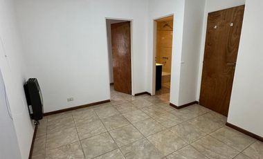 ALQUILER - DEPARTAMENTO 2 AMBIENTES - DORMITORIO EN SUITE