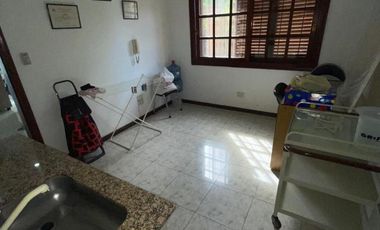 Casa de cuatro ambientes a la venta en Bella Vista, APTO CREDITO