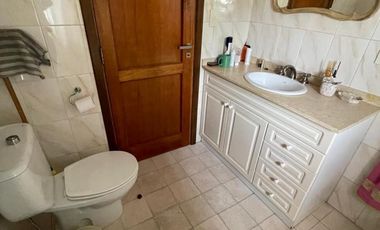 Casa de cuatro ambientes a la venta en Bella Vista, APTO CREDITO