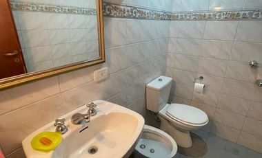 Casa de cuatro ambientes a la venta en Bella Vista, APTO CREDITO
