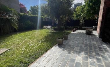 Casa de cuatro ambientes a la venta en Bella Vista, APTO CREDITO
