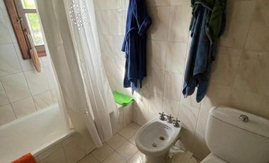 Casa de cuatro ambientes a la venta en Bella Vista, APTO CREDITO