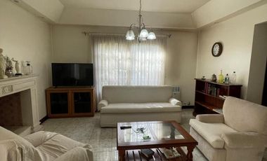 Casa de cuatro ambientes a la venta en Bella Vista, APTO CREDITO