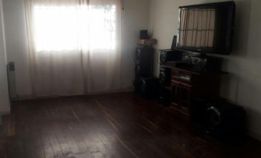 Excelente propiedad reciclada a nuevo.