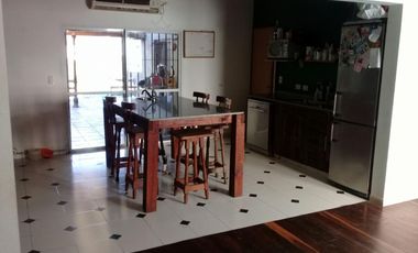 Excelente propiedad reciclada a nuevo.