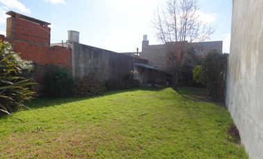 Lote en Turdera, limpio y sin demolición!!!