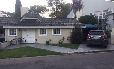 Venta De Casa En San Miguel De Ghiso Country Club