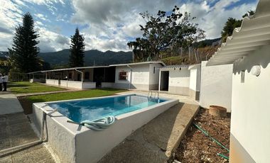 Casa-Finca en Arriendo Ubicado en Barbosa Codigo 1330