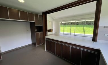 Casa en Arriendo Ubicado en Envigado Codigo 1404
