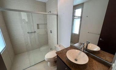 Casa en Arriendo Ubicado en Envigado Codigo 1404
