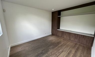 Casa en Arriendo Ubicado en Envigado Codigo 1404