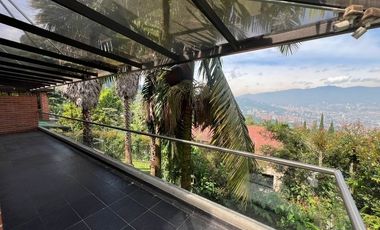 Casa en Arriendo Ubicado en Envigado Codigo 1458