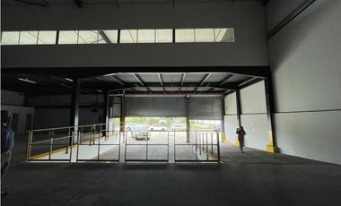 VENDO amplia ,OFIBODEGA DE LUJO,EN TOCUMEN