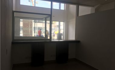 VENDO LOCAL,en OMAR TORRIJOS[VENTA RAPIDA]