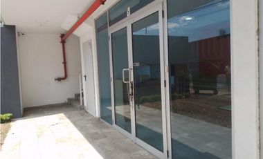 SE ALQUILA CENTRICO LOCAL- VIA ESPAÑA $1950.00