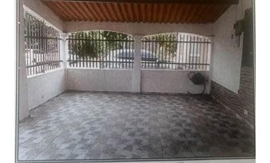 Se Vende Casa en Chorrera, Valle Dorado, Cerca de Todo