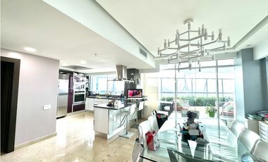 YACHT CLUB PENTHOUSE / VENTA / AVENIDA BALBOA