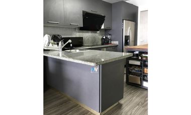 APARTAMENTO EN VENTA EN LA AV BALBOA VISTA AL MAR