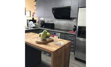 APARTAMENTO EN VENTA EN LA AV BALBOA VISTA AL MAR