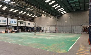 Nave Industrial en Pablo Podesta de 2500 m2 cubiertos