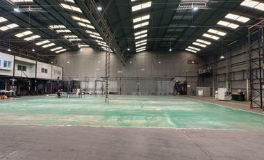 Nave Industrial en Pablo Podesta de 2500 m2 cubiertos