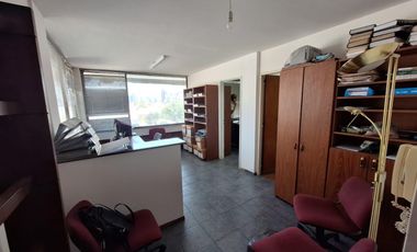 Oficina comercial - cochera- Bolivar - B° Guemes