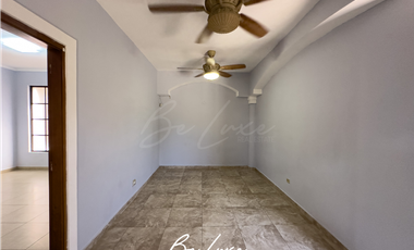 VENTA CASA REMODELADA EN COSTA SUR PH EL DORAL (2)