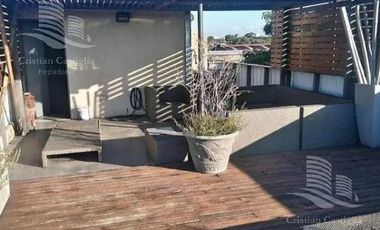 Venta / Alquiler - Galpón, Casa, Oficina, Terraza - Olivos, Vicente Lopez