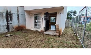 Venta de casa en Brisas del Lago/ Tocumen/ Panamá/ 103m2
