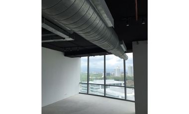 VENTA OFICINA FINANCIAL PARK -COSTA DEL ESTE 142M2