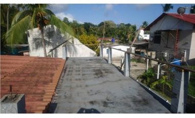 SE VENDE CASA EN LA PLAYA ISLA GRANDE