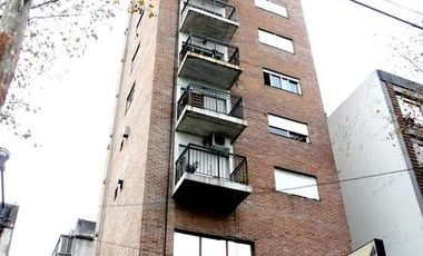 IDEAL INVERSOR Excelente dpto en venta c/ renta. a pasos de Plaza san martin!